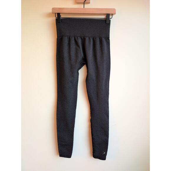 GymShark Black Leggings - Picture 2 of 3